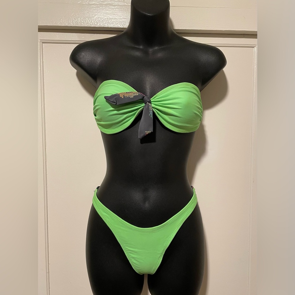 lecol Rio Neón Green Bikini 💚